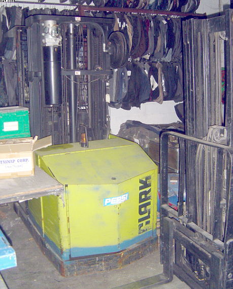 CLARK Order Picker - electric